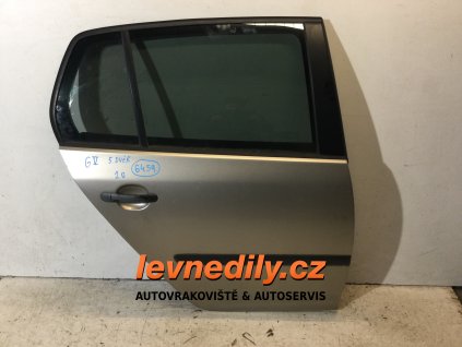 Pravé zadní dveře VW Golf V