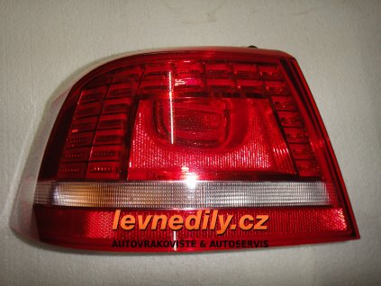 Levé zadní led světlo VW Passat B7 3AE945207B vnější