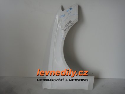 Pravý přední blatník Audi A4 8K