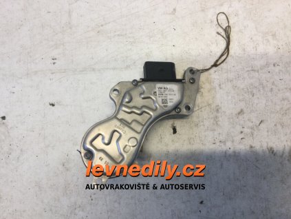 C3E73144 70D5 4F61 A4C0 1ED6ECE6642E