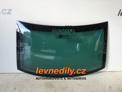 Okno pátých dveří VW Jetta R.V.2005