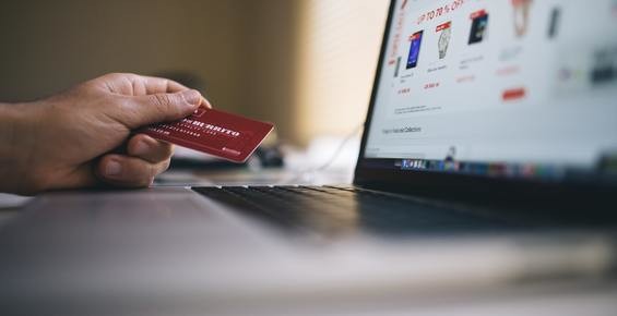 Stavebniny jsou zavřené, ale stále můžete nakupovat on-line!