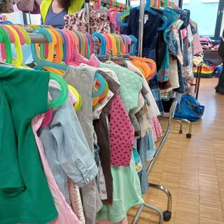 Už příští týden se na vás těšíme na Jarní Matátí Bazárek 2026 ❤️🌸 Přijďte si nakoupit jarní a letní oblečení za pár...