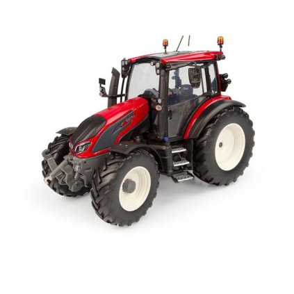 valtra g 135 red model tractor uh 6293