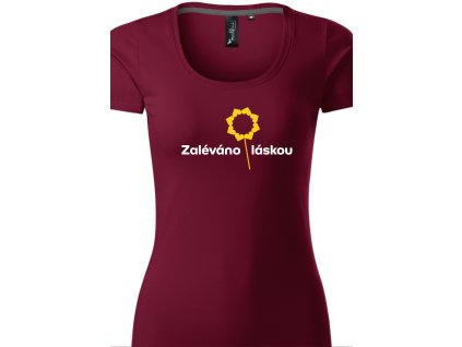 25 let, tričko zaléváno láskou