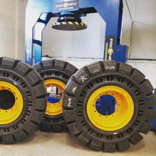 Plnopryže? Umíme! Lisujeme sílou az 300 tun 💪 #maxamtires #heavyindustry