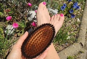 Sexy zadeček díky kartáčování