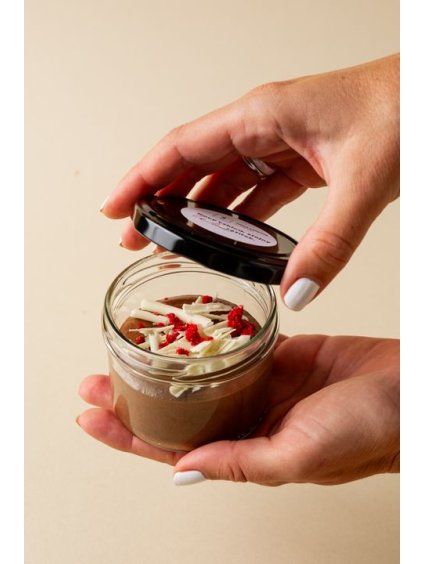 Chocolate mousse with sour cherries