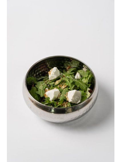 Beetroot salad with lentils, rucola, goat cheese and roasted nuts