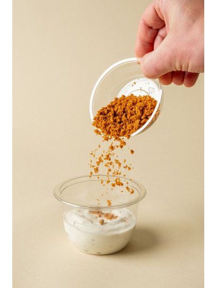 Tvaroh s jogurtem stracciatella, lotus sušenky