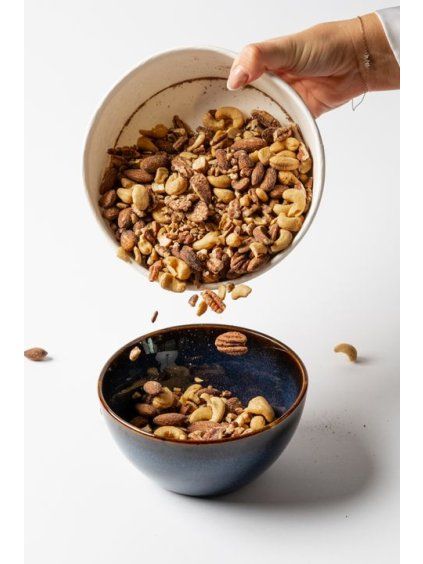 Roasted salted nut mix