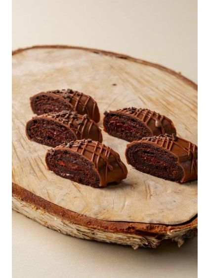 Raspberry Chocolate Roll