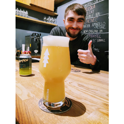 Zichovec NEIPA Amarillo + Mosaic 0,75l  Bold and Juicy NEIPA