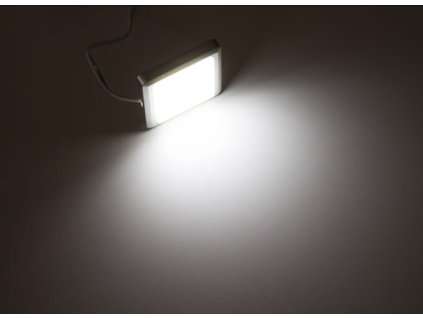 Furnika LED osvětlení GUATRO do dřevěných polic Barva: