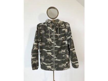 Bunda s maskáčovým motivem Bershka