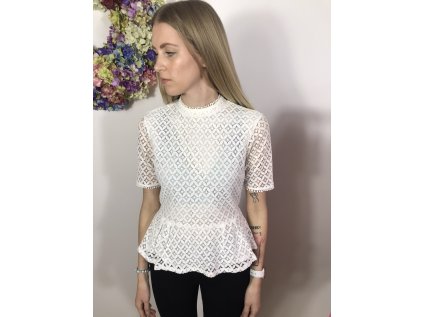 DÁMSKÁ KRAJKOVÁ HALENKA