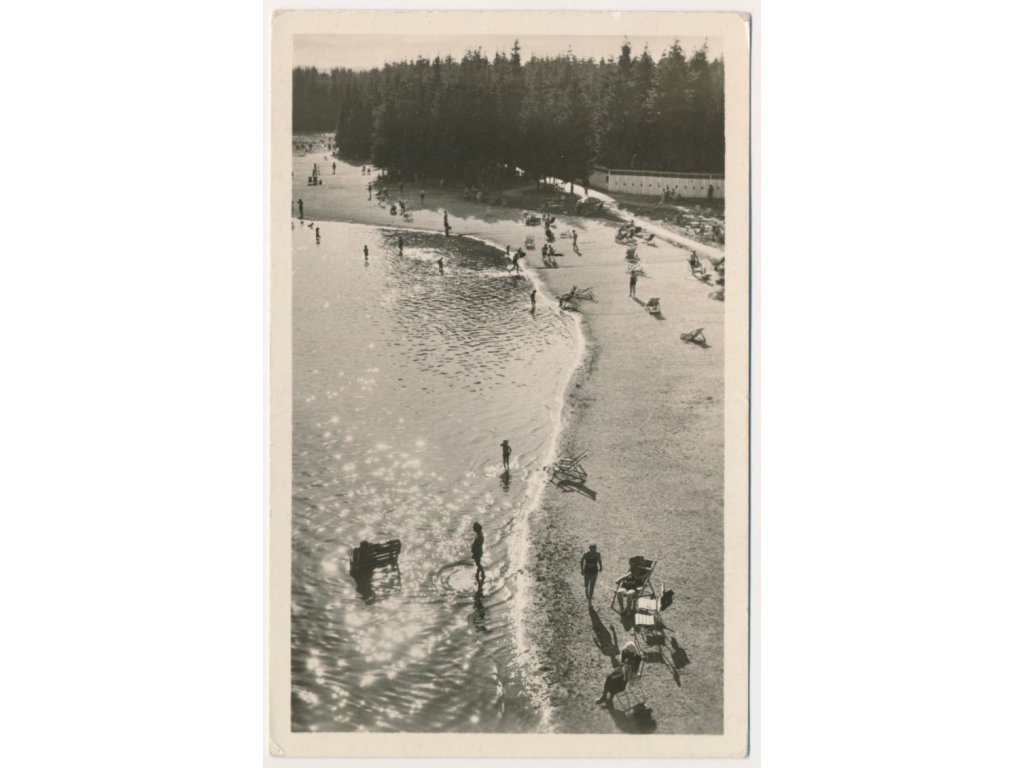 08 - Chebsko, Mariánské Lázně, oživená partie z koupaliště, cca 1954