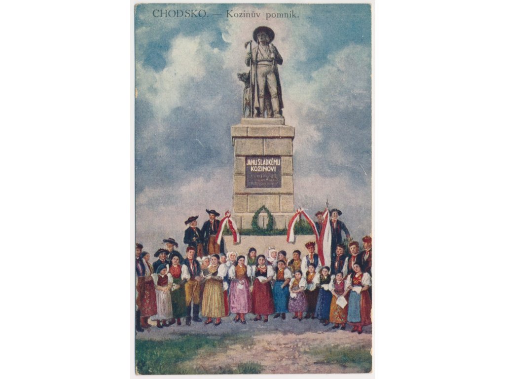 15 - Domažlicko, Kozinův pomník, oživená partie u pomníku, cca 1920