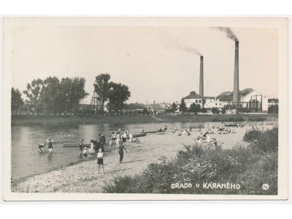 50 - Praha-východ, Káraný, oživená partie z přírodního koupaliště, cca 1940