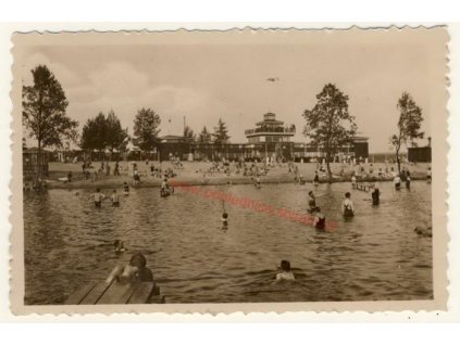 11 - Českolipsko, Hradčany / Kummer - Ralsko, koupaliště, cca 1930