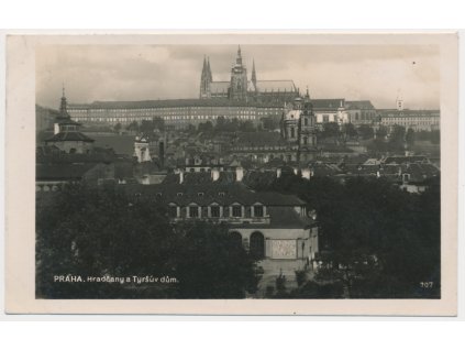 49 - Praha, Hradčany a Tyršův dům, cca 1935