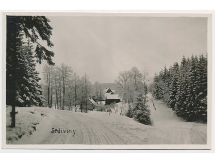 57 - Rychnovsko, Šediviny, pohled na zasněženou obec, cca 1933