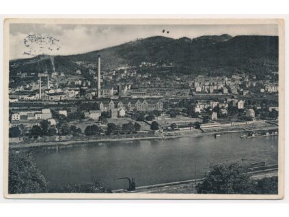 69 - Ústí nad Labem, pohled na Střekov a Schichtovy závody, cca  1930
