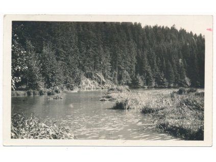 57 - Rychnovsko, Lázně Studánka, partie u řeky, cca 1927