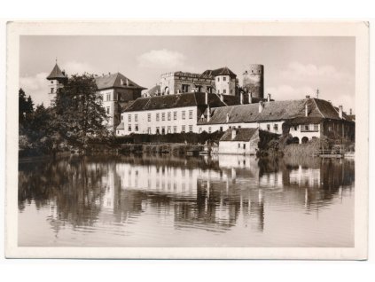24 - Jindřichův Hradec, pohled na zámek, cca 1930