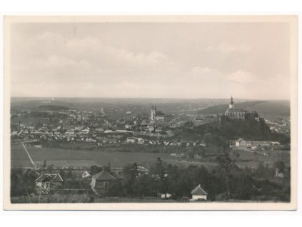 Slovensko, Nitra, celkový pohled na město, cca 1945