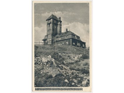 32 - Liberecko, turistický hotel Ještěd, cca 1943