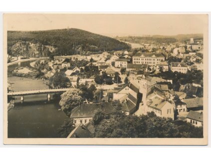 17 - Havlíčkobrodsko, Ledeč nad Sázavou, celkový pohled, cca 1945