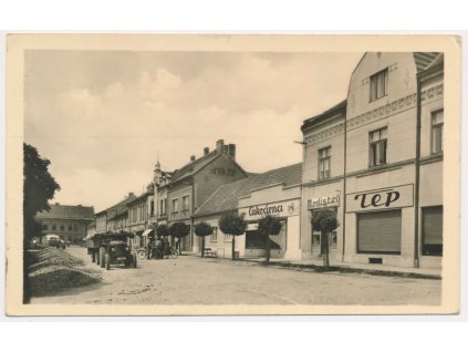 40 - Nymbursko, Městec Králové, partie z náměstí, cca 1962