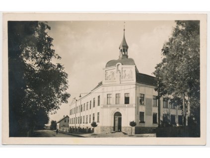 57 - Rychnovsko, Solnice, škola, cca 1943