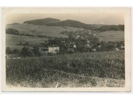 70 - Orlickoústecko, Bohousová, celkový pohled na vesnici, cca 1948