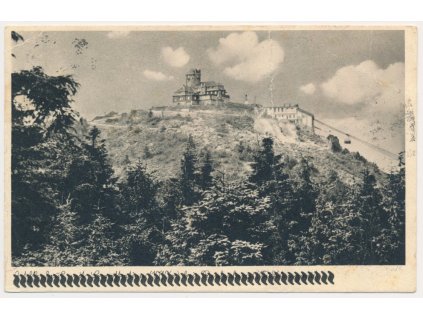 32 - Liberec, Ještěd, partie s hotelem a vysílačem, cca 1946