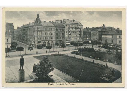 47 - Plzeň, Náměstí Dr. Petáka, cca 1946