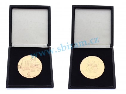 DDR, AE pamětní plaketa Berlín 1237 - 1987, průměr 60 mm, stav 1/1