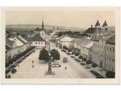 57 - Rychnovsko, Kostelec nad Orlicí, pohled na náměstí, cca 1943