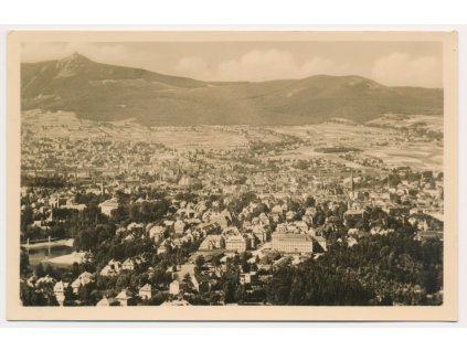 32 - Liberec, celkový pohled na město, cca 1950