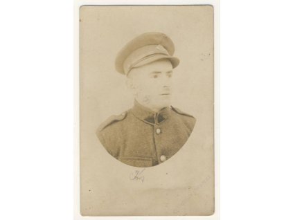 Voják v uniformě, ca 1915