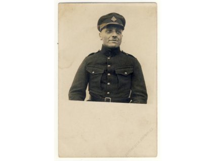 Československý voják v uniformě, ca 1920