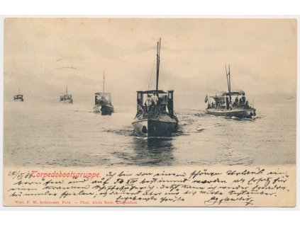 S.M. Torpedoboot IV., pohled na svaz torpédových člunů, 1903