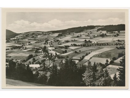 57 - Rychnovsko, Zdobnice, celkový pohled na obec, cca 1948