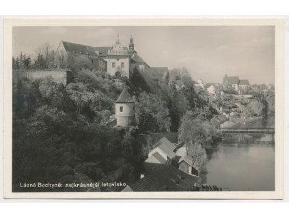 64 - Táborsko, Bechyně, pohled na zámek a okolí, cca 1935