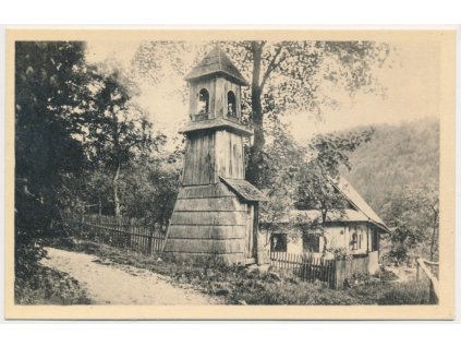 70 - Orlickoústecko, Litice nad Orlicí, partie u zvoničky, cca 1925