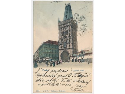 49 - Praha, oživená partie před Prašnou bránou, cca 1901