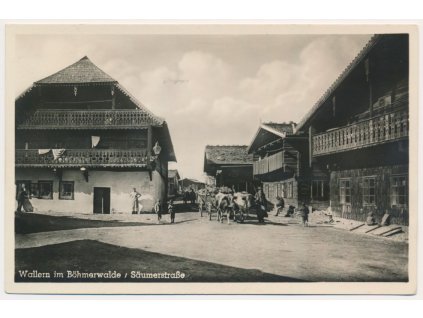 48 - Prachaticko, Volary, Säumerstrasse, oživená ulice, cca 1940