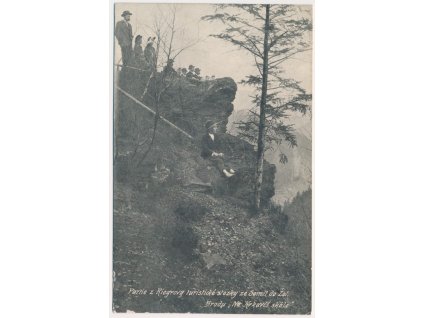 58 - Semilsko, oživená Riegrova turistická stezka, "Na Krkavčí skále", cca 1935
