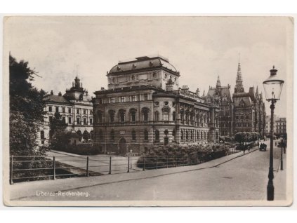 32 - Liberec (Reichenberg), divadlo, cca 1926